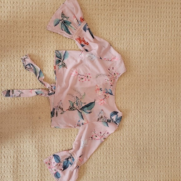 Evie Floral tie-back cropped blouse - Picture 4 of 8